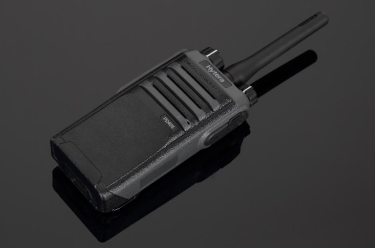 Портативная радиостанция Hytera PD405