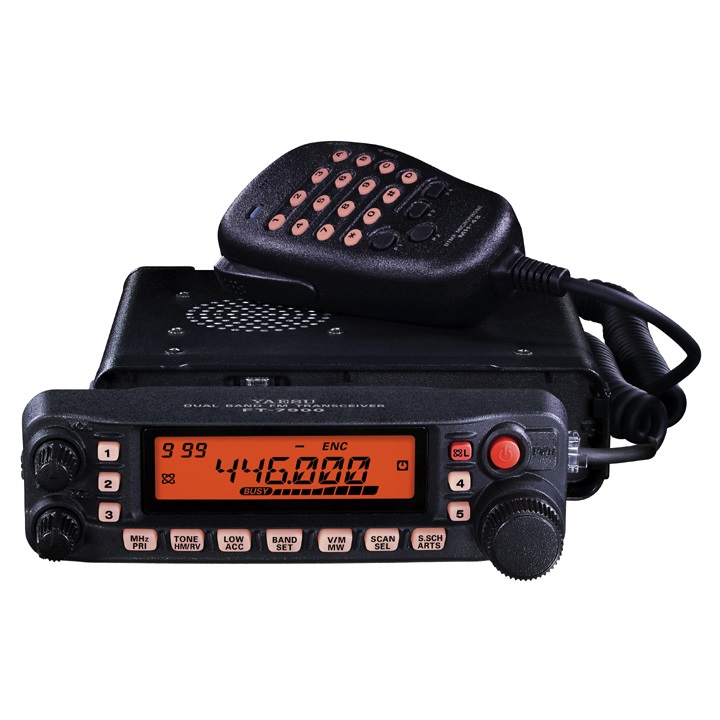 Yaesu FT-7900R UHF VHF радиостанция
